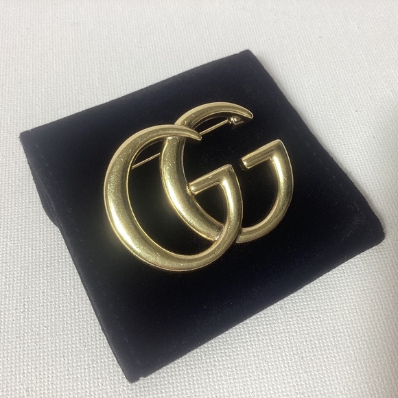 Gucci Gold Vintage Brooch GG - Picture 1 of 3